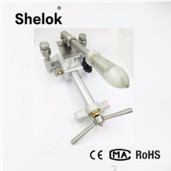Portable multifunction digital pressure gauge calibrator