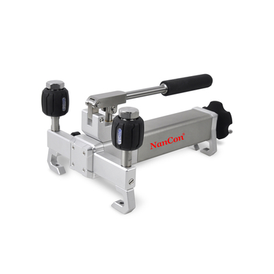 -0.095~0~4MPa  Portable Air Vacuum Pressure Source Pressure Calibrator Pump