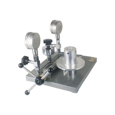 Hydraulic piston type dead weight tester