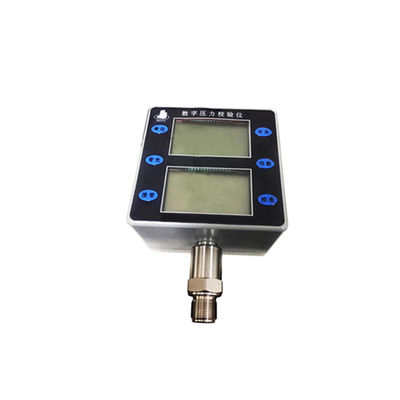 Digital dual screen high accuracy pressure calibrator