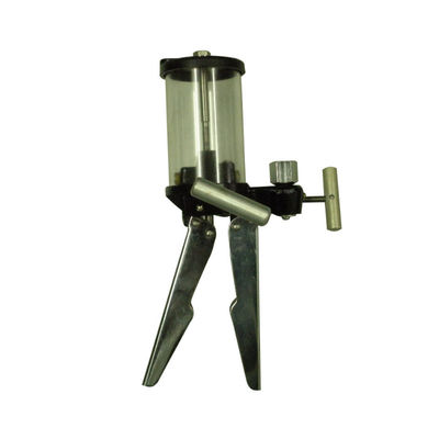 Portable hand pressure calibrator pump