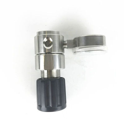 Nitrogen gas back pressure regulator