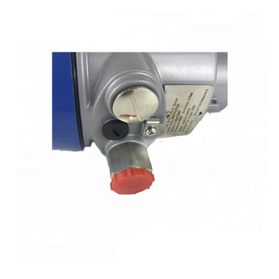 Intelligent distance level diesel sensor radar