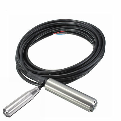 Liquid water oil tank level sensor for deep well