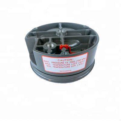 Low cost  differential pressure gauge with air