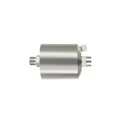 Oil water pressure gauge isolator for oxygen acetylene meter